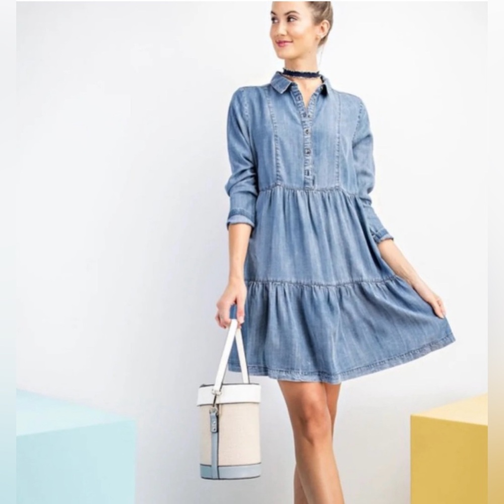 Easel Denim Blue Tiered Dress Sz Medium